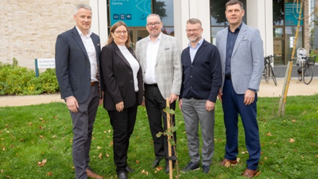 TU Dublin and Topcon celebrate their partnership